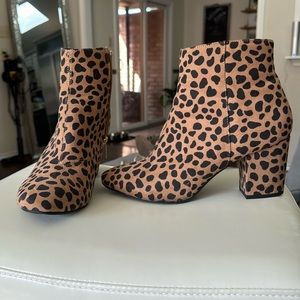 High Ankle Boots- animal print